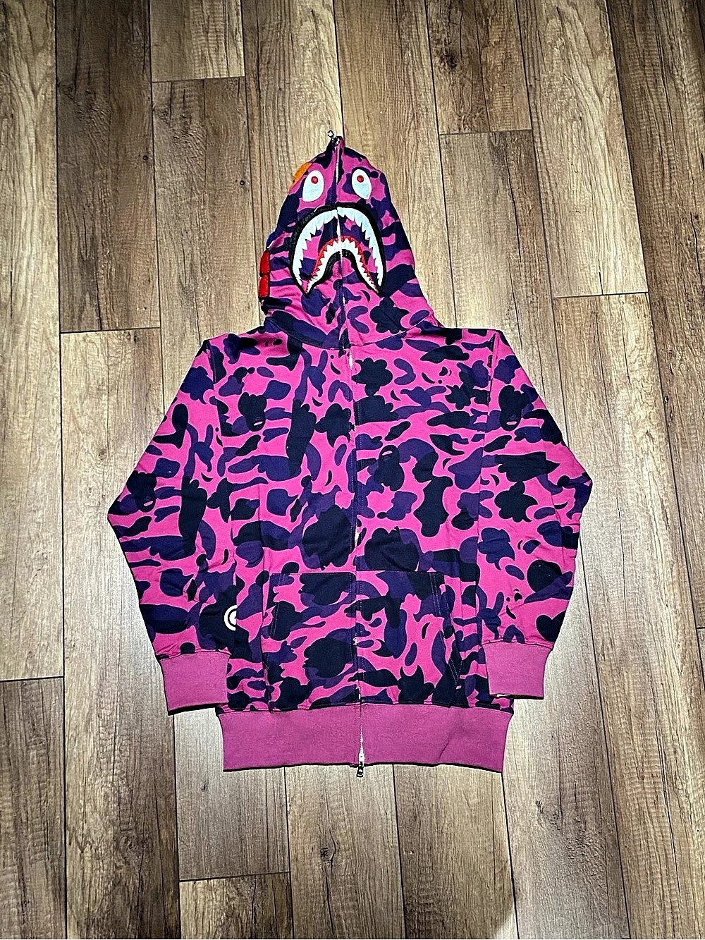 A Bathing Ape BAPE Shark Purple Camo Zipper Hoodie Sweater Size Medium NWT